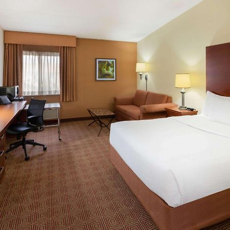 La Quinta Inn By Wyndham Minneapolis Airport Bloomington Exterior foto