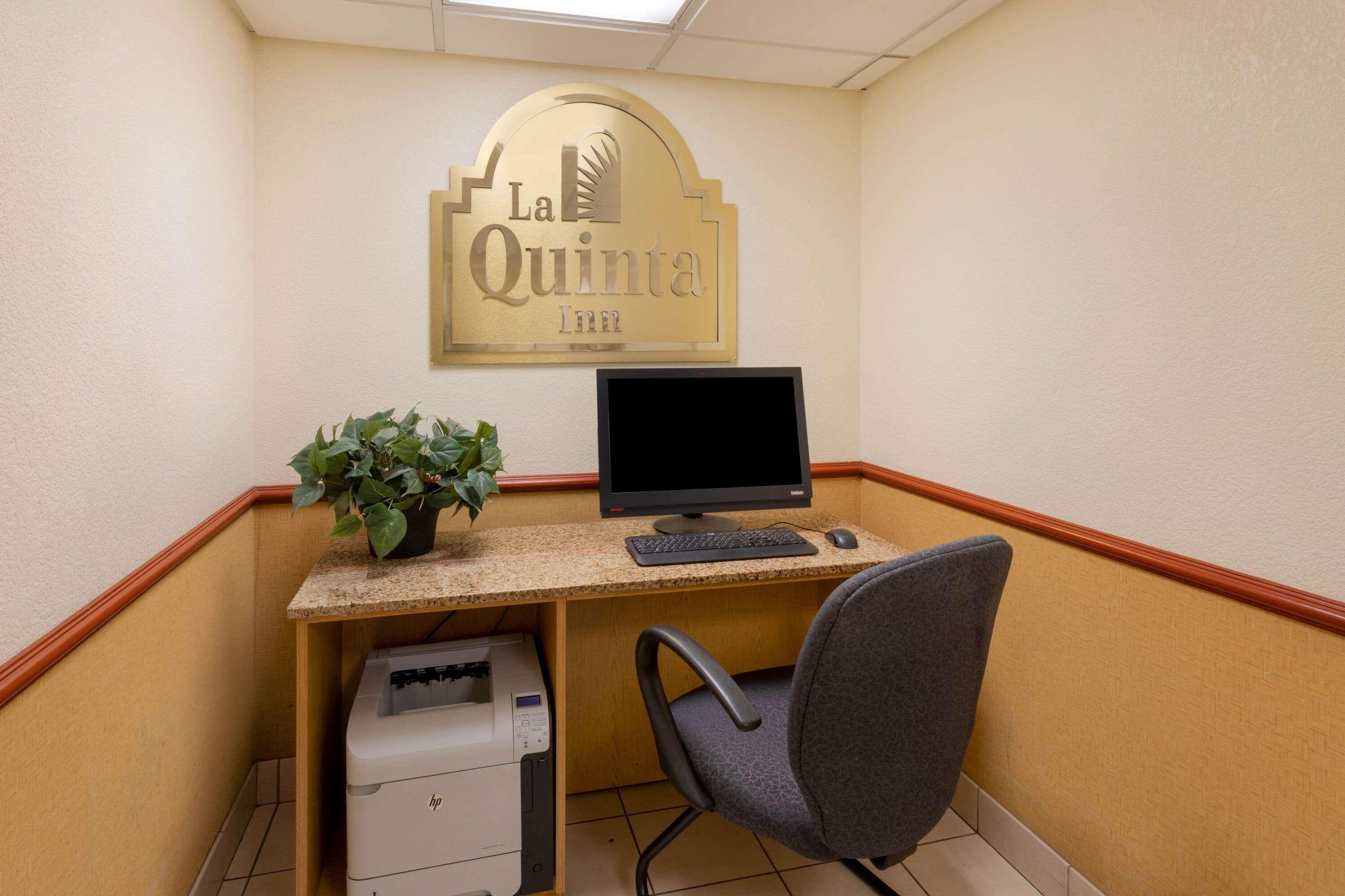 La Quinta Inn By Wyndham Minneapolis Airport Bloomington Exterior foto